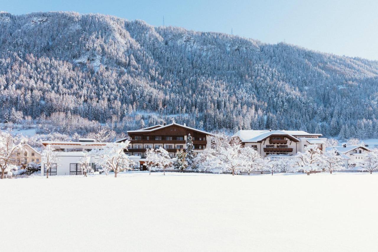 Gartenhotel Linde 4 Sterne Superior Ried im Oberinntal Exteriér fotografie