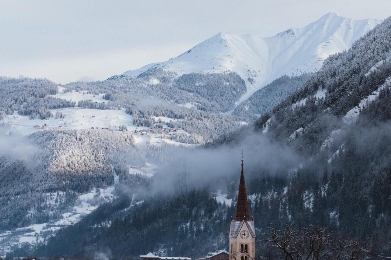 Gartenhotel Linde 4 Sterne Superior Ried im Oberinntal Exteriér fotografie