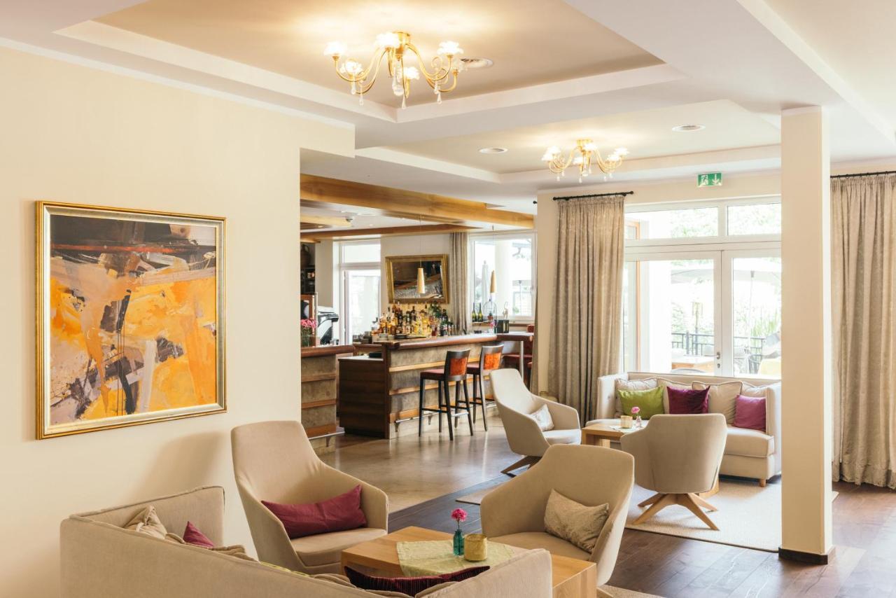 Gartenhotel Linde 4 Sterne Superior Ried im Oberinntal Exteriér fotografie